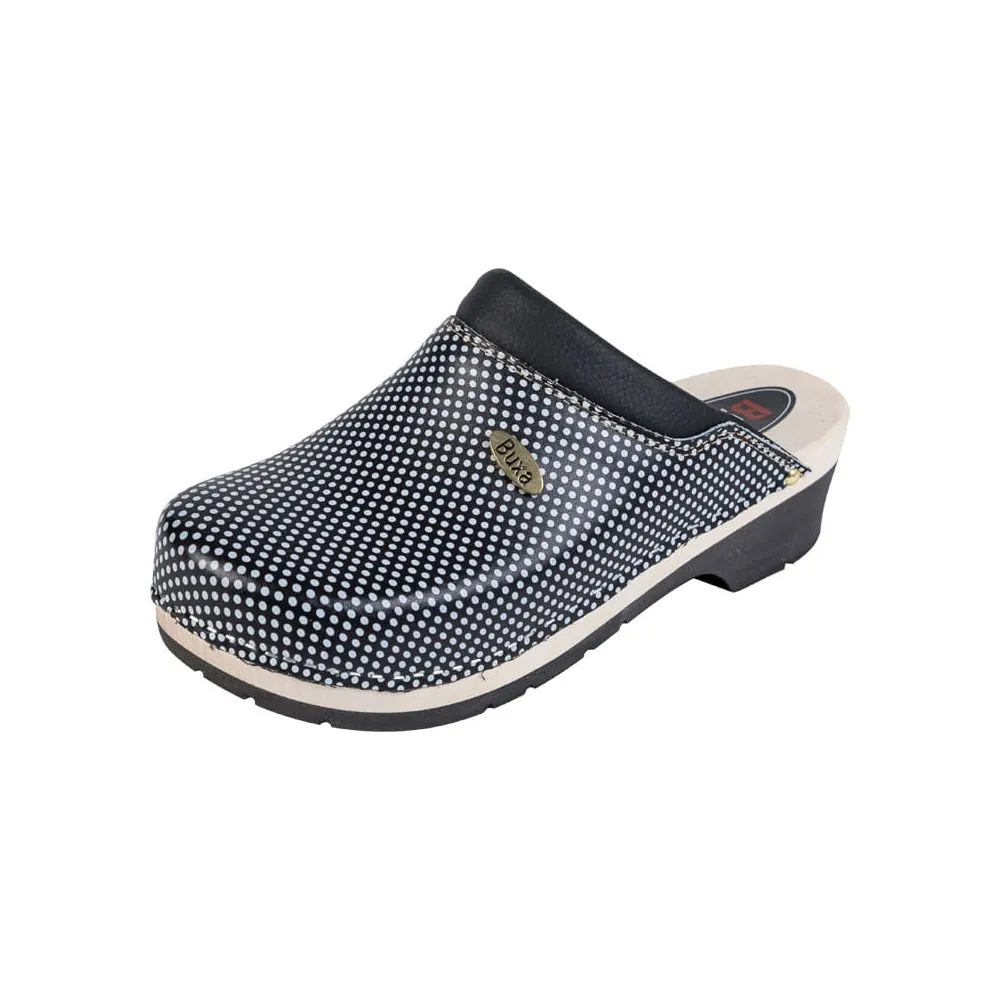 Moteriškos klumpės Buxa FPU10, juoda/balta | Glove.lt
